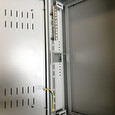 DATACOM 19" rozvaděč pod omítku 4U+2U/150mm plech